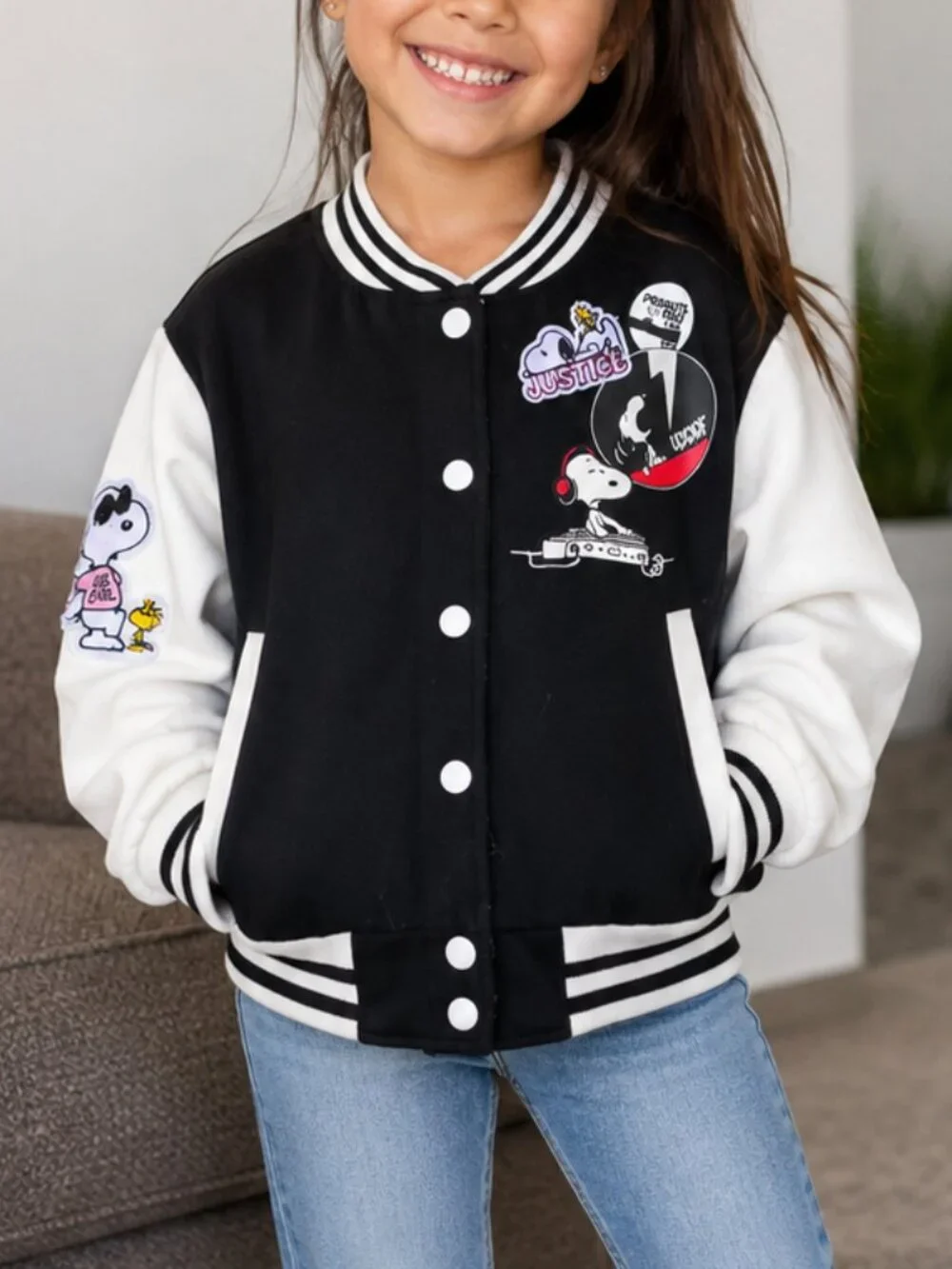 Justice Peanuts unisex sz 5/6 XS snoopy / Woodstock applique bomber jacket